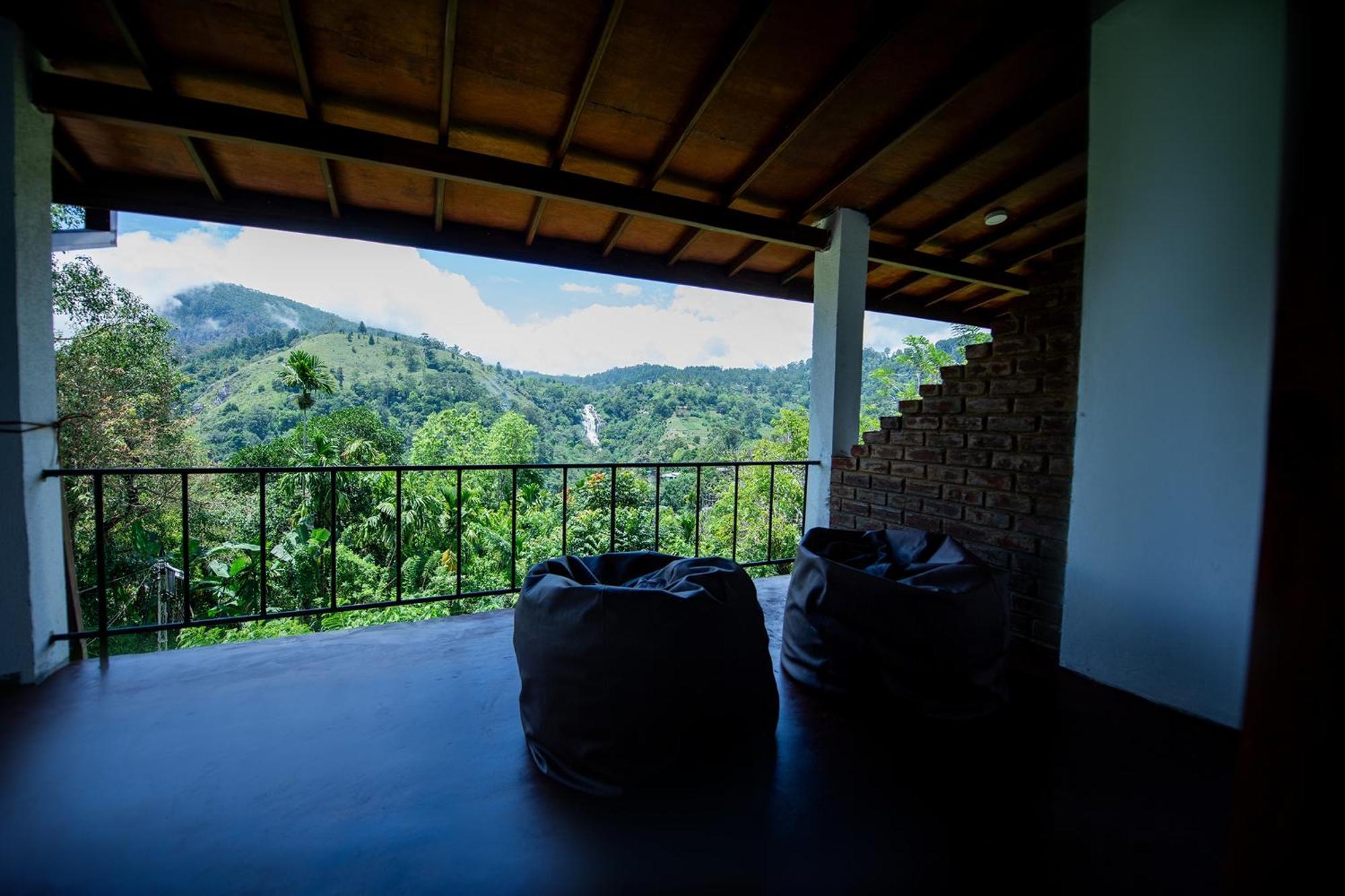 Minthu Homestay Ella Esterno foto
