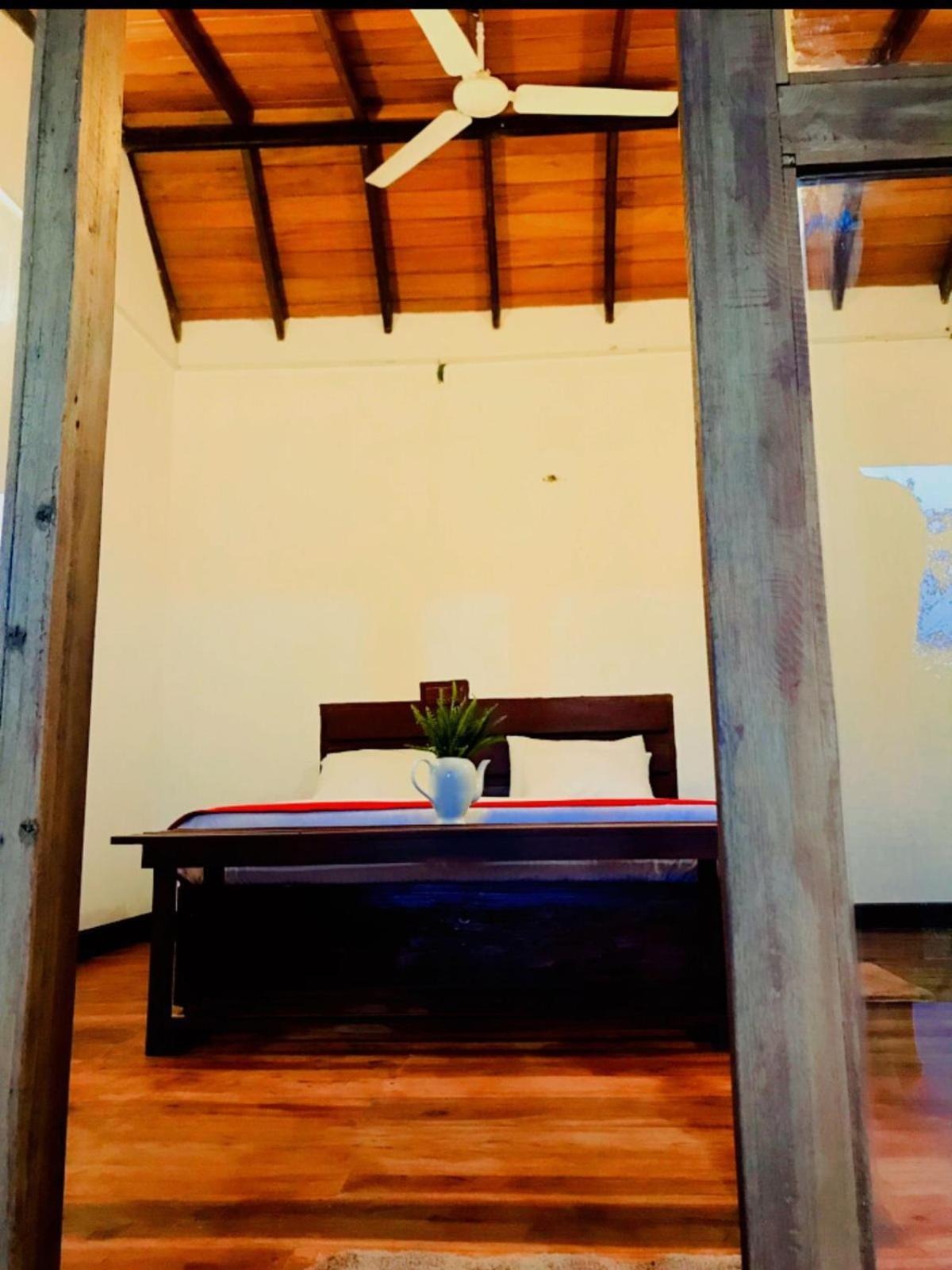 Minthu Homestay Ella Esterno foto